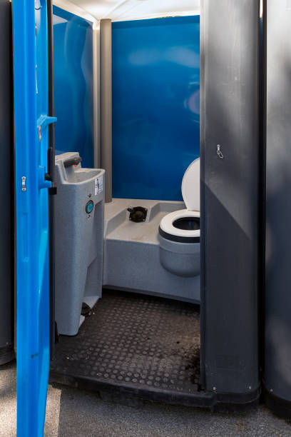 Best Portable restroom solutions  in Fern Park, FL